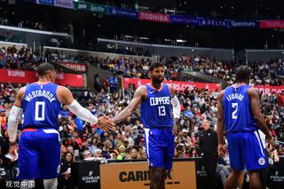 如此低迷 如此低迷