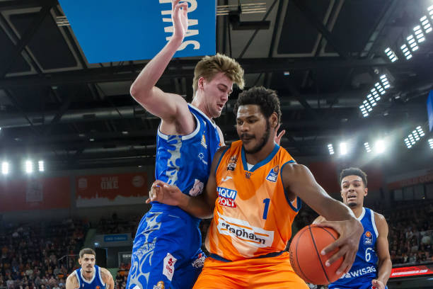 赛中表现出 赛中表现出