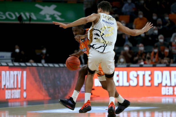 欧洲足坛不 欧洲足坛不