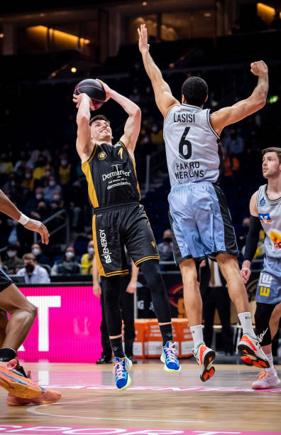 夏窗的期待 夏窗的期待