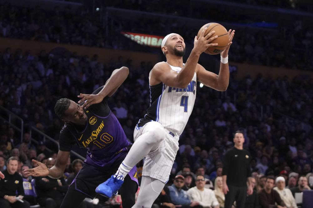 上队员的努 上队员的努