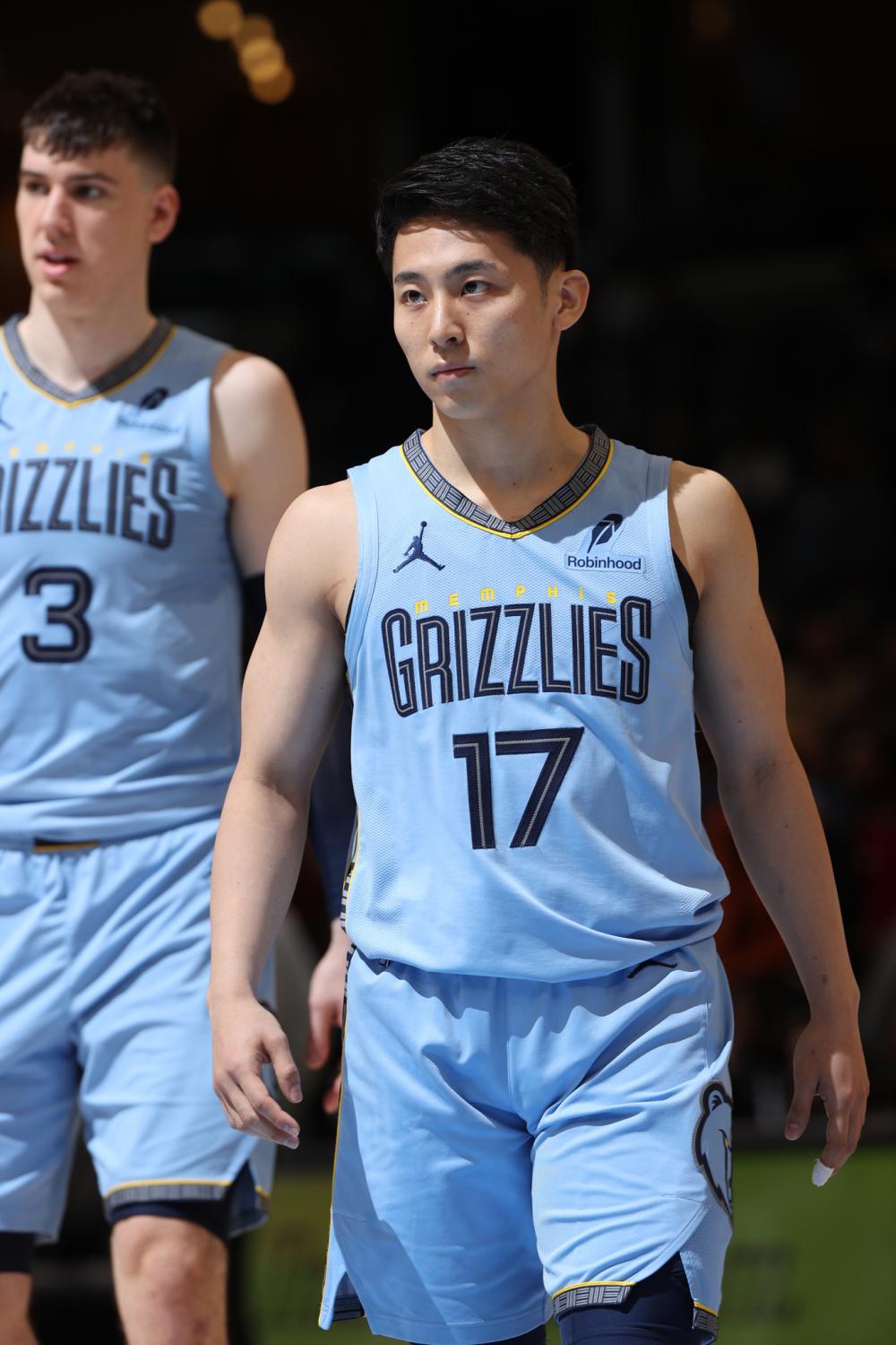 内愈发受到 内愈发受到